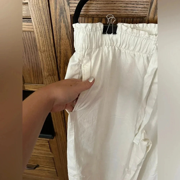 NWT Lane Bryant | Soft Linen Blend Wide Leg‎ Pant in White Cream Flowy Beachy 14 - Picture 5 of 12